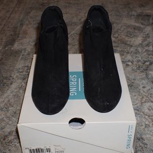 Spring Shoes - Spring black booties Spring Shoes - Spring black booties